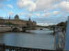 Seine Bridges.JPG (54151 bytes)
