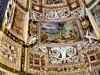 Vatican Museum Ceiling.JPG (118210 bytes)